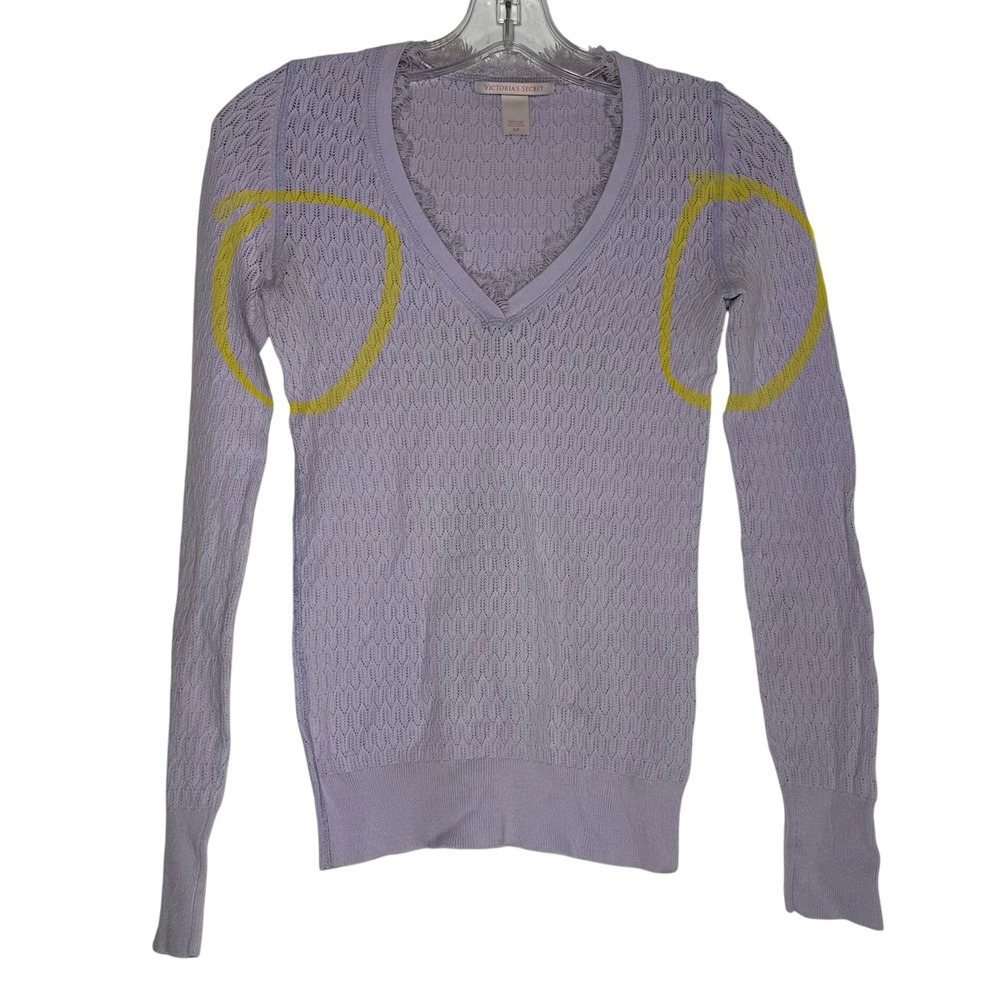 Victoria's Secret Lavender Pointelle Lace Trim V-Neck Long Sleeve Sweater Small - Picture 2 of 9